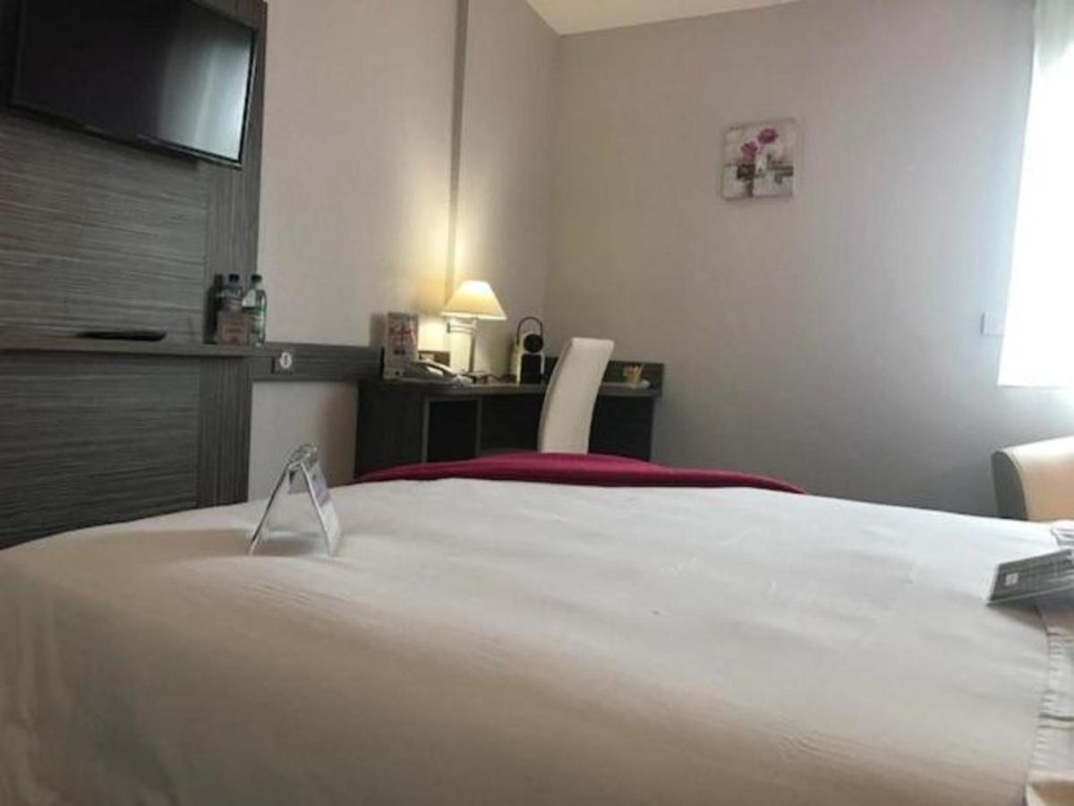 Kyriad Saint Chely D'Apcher - Aire De La Lozere Albaret-Sainte-Marie Ngoại thất bức ảnh