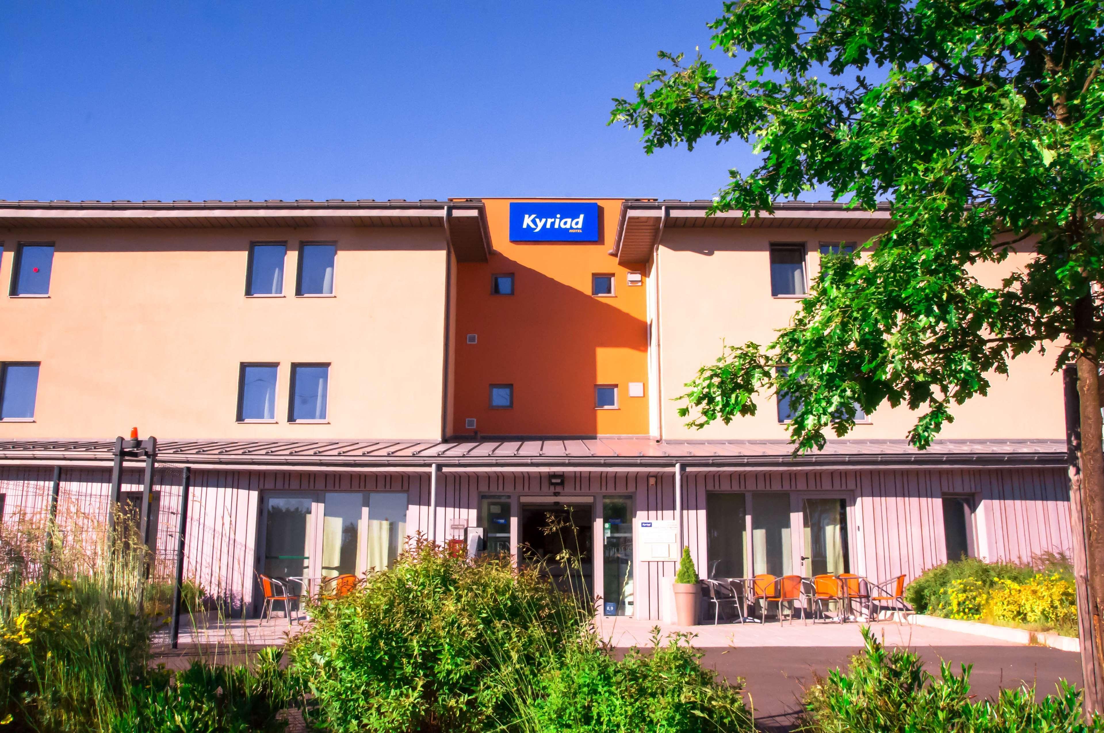 Kyriad Saint Chely D'Apcher - Aire De La Lozere Albaret-Sainte-Marie Ngoại thất bức ảnh
