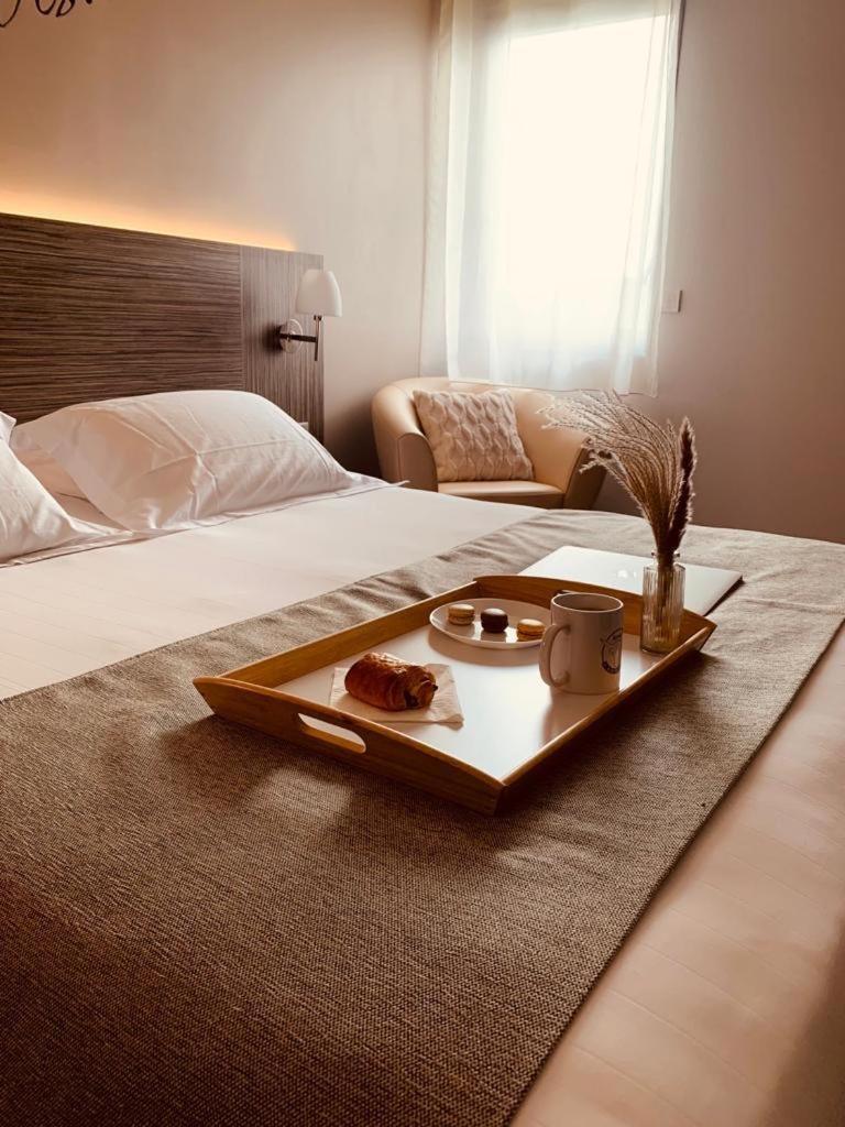 Kyriad Saint Chely D'Apcher - Aire De La Lozere Albaret-Sainte-Marie Ngoại thất bức ảnh